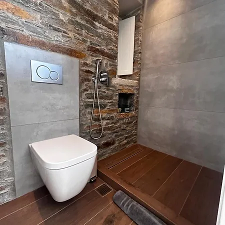 Gaia & Thalassa Callistos Villa